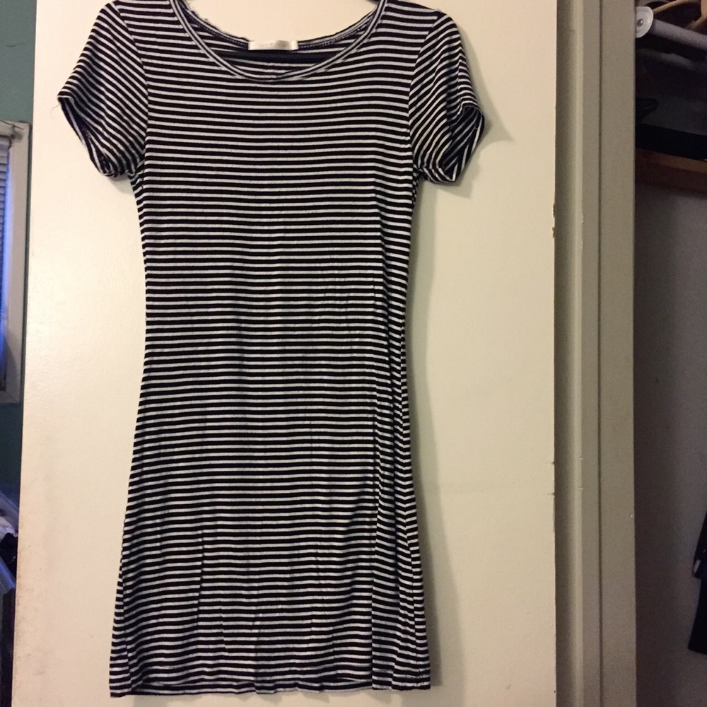 T-shirt dress Black& white stripes